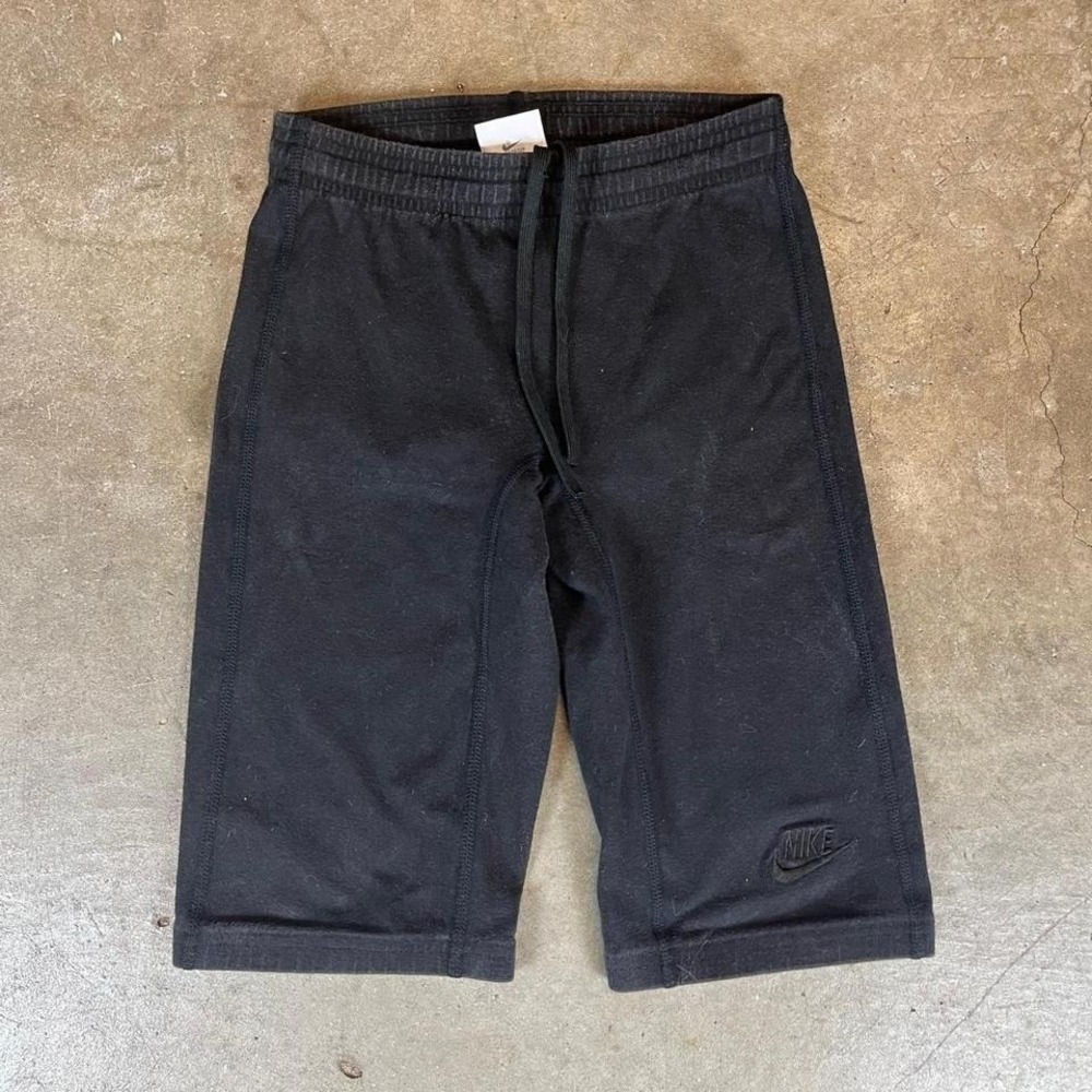 Vintage 90s Nike black bike shorts Women's Size small